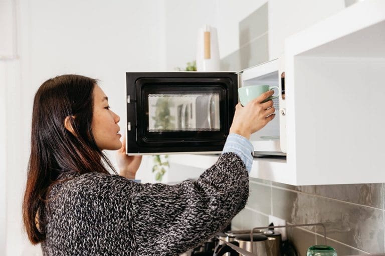 5 tips on preserving the longevity of your microwave