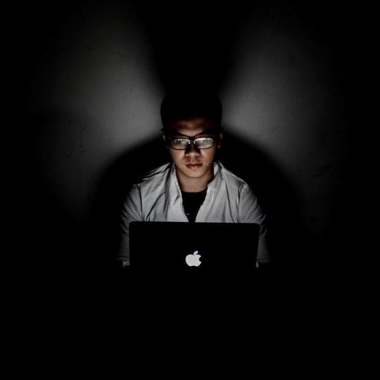 How NOT to be SCAMMED online; 10 tips you should know